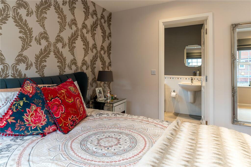 Additional image 11 of Brook Farm Close, Bishop's Stortford, Hertfordshire, CM23