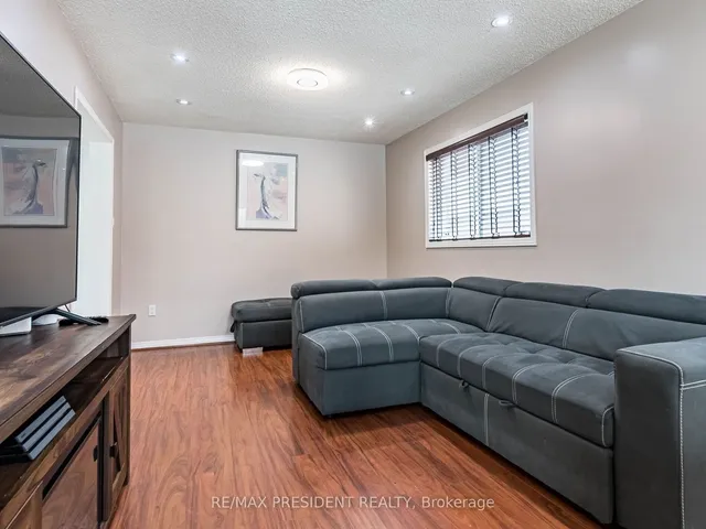 Additional image 12 of 42 Ural Circ