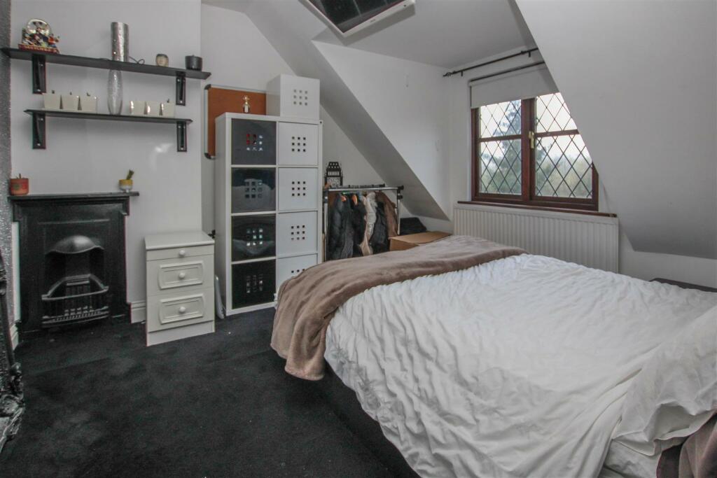 Additional image 24 of Nags Head Lane, Brentwood