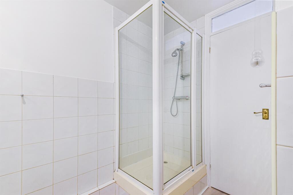 Additional image 8 of Chancellor Gardens, South Croydon