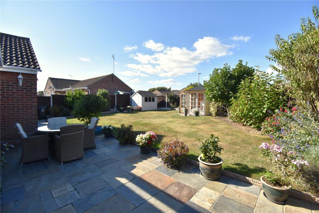Additional image 14 of Whinfield Avenue, Dovercourt, Harwich, Essex, CO12