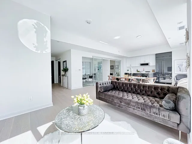 Additional image 23 of 840 St Clair Ave Unit 711