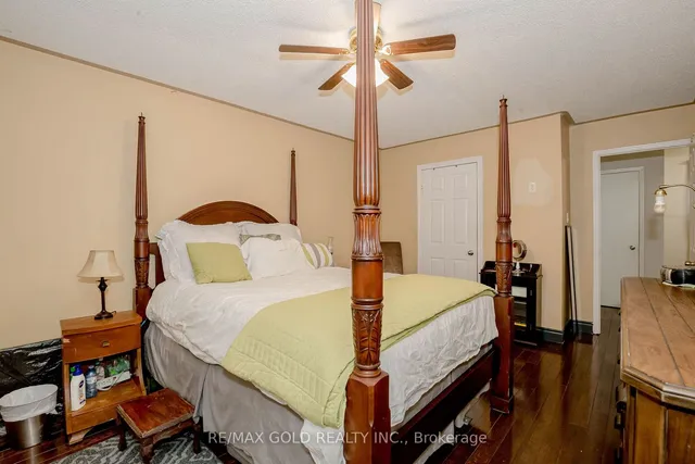 Additional image 26 of 8 Saint Tropez Crt