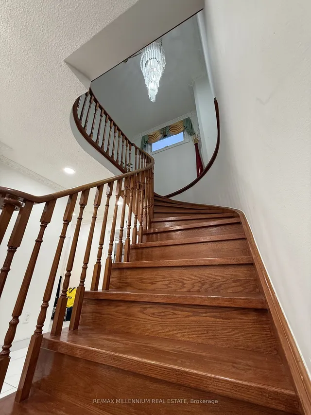 Additional image 7 of 169 Calverley Tr