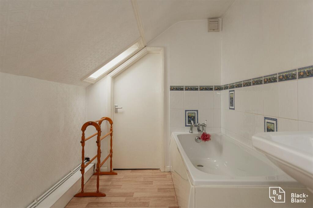 Additional image 23 of Chisholm Road, Croydon, CR0