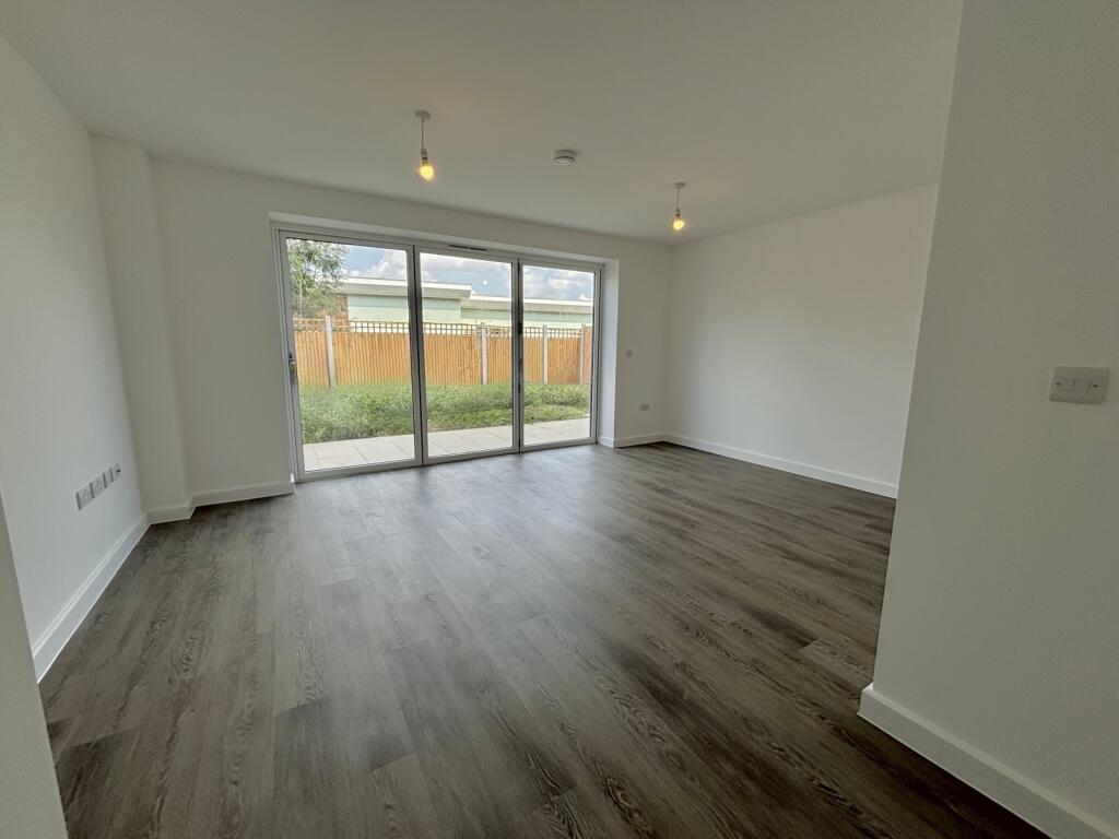 Additional image 19 of Oakview Walk, Harlow, Essex, CM18