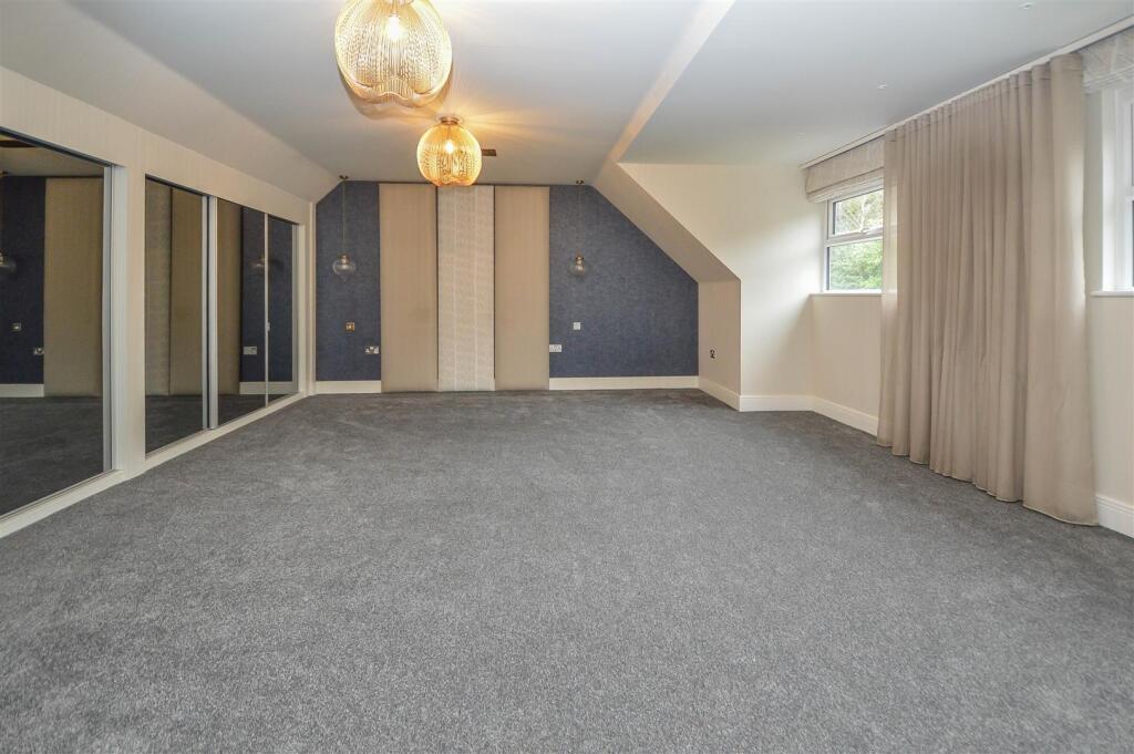 Additional image 18 of Woodside Place, Great Warley, Brentwood