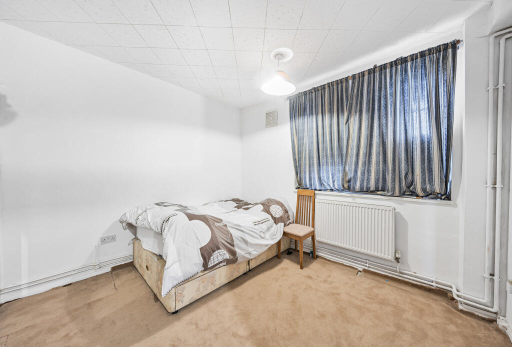 Additional image 9 of London Road, Mitcham, CR4