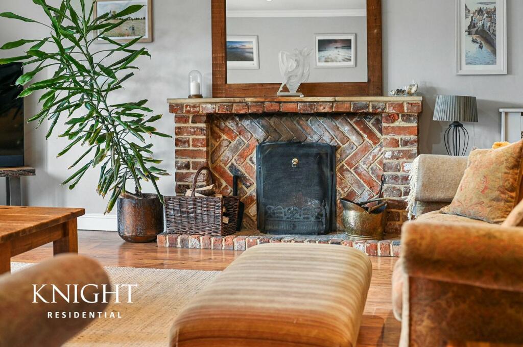 Additional image 21 of Ipswich Road, Colchester, CO4