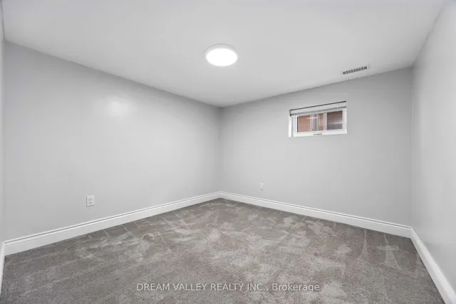 Additional image 30 of 74 Rosemount Dr