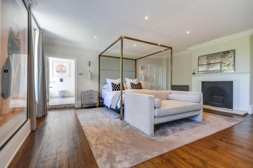 Additional image 12 of Theydon Priory, Coopersale Lane, CM16