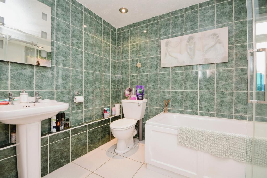 Additional image 9 of Colchester Road, HALSTEAD