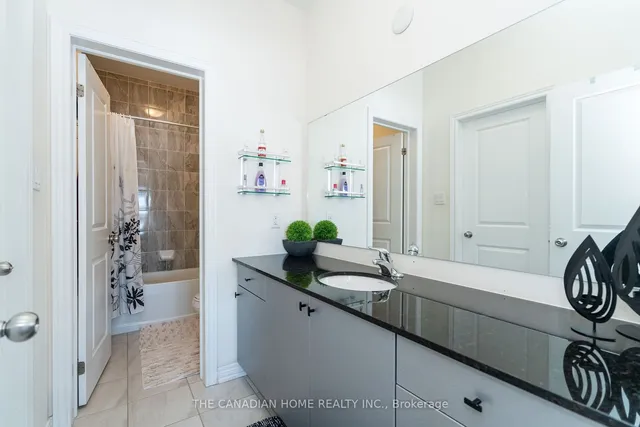 Additional image 18 of 95 Cobriza Cres