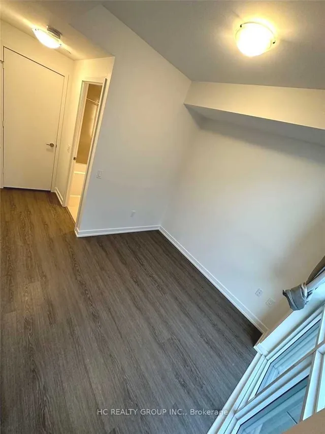 Additional image 10 of 1 Yorkville Ave Unit 4812