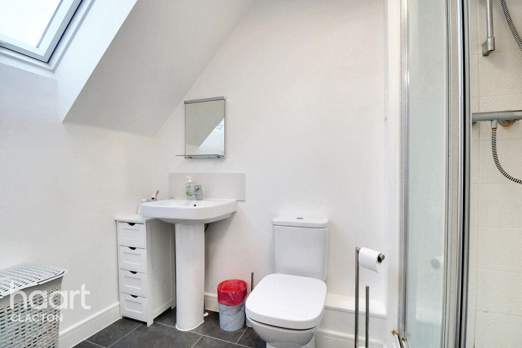 Additional image 13 of Hamford Crescent, Walton on the naze