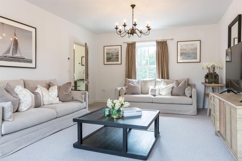 Additional image 17 of Manningtree Park, Mistley, Manningtree