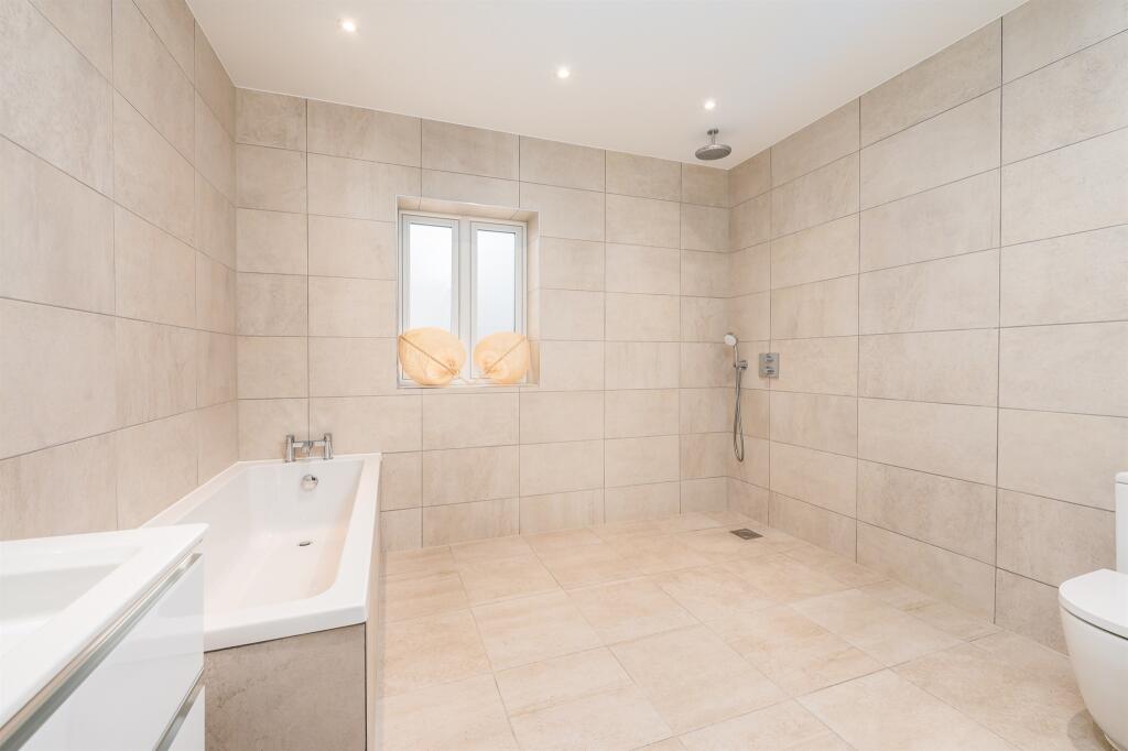 Additional image 10 of Burnham Waters, Waters Avenue, Burnham-On-Crouch