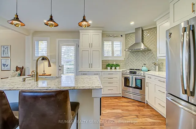 Additional image 21 of 4 Ridgetop Ave