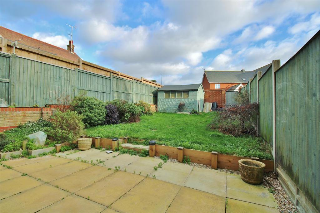 Additional image 25 of Third Avenue, Walton On The Naze