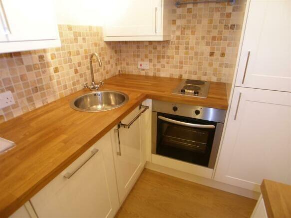 Additional image 3 of Flat 39 Castle View, Hockerill Street, Bishop's Stortford, Hertfordshire, CM23 2XR