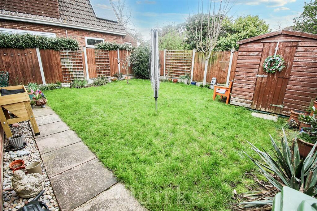 Additional image 4 of Rosslyn Road, Billericay