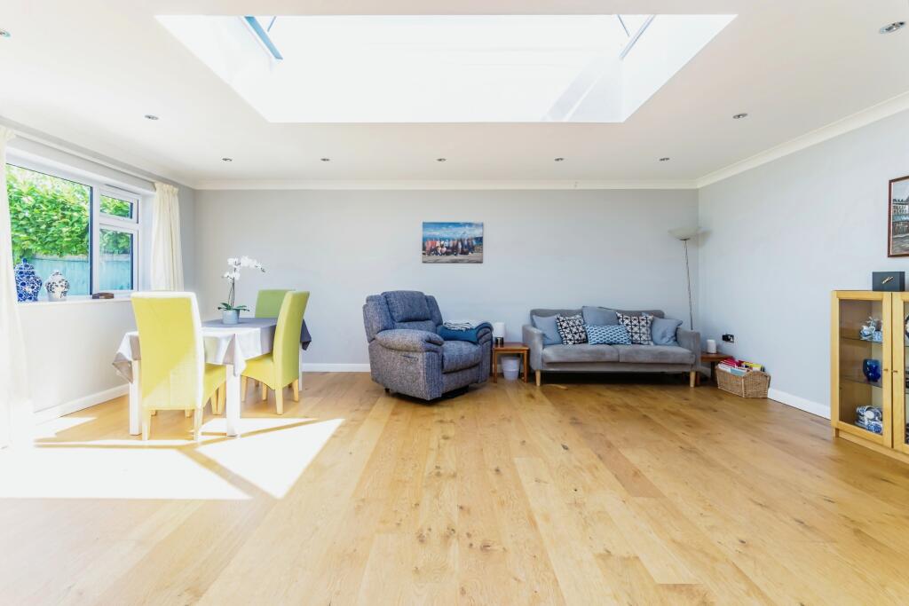 Additional image 8 of Leazes Avenue, Chaldon, Caterham, Surrey, CR3