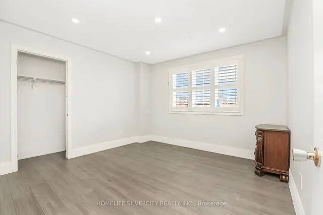 Additional image 19 of 2 Giza Cres