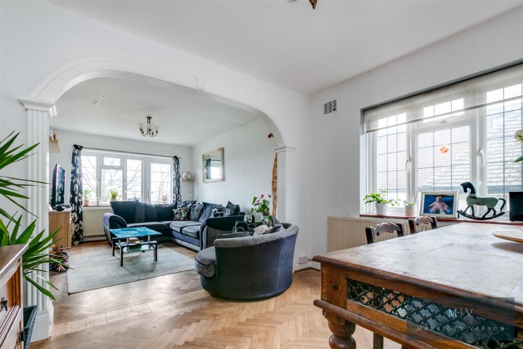 Additional image 6 of The Woodfields, South Croydon