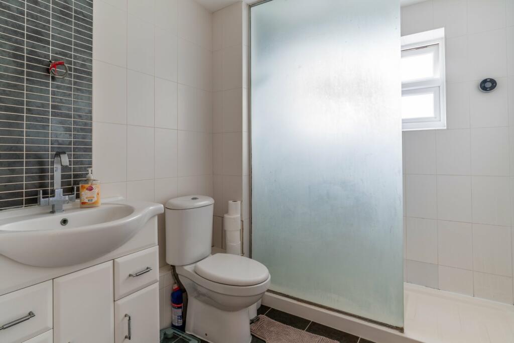 Additional image 16 of Oak Drive, Sawbridgeworth, CM21