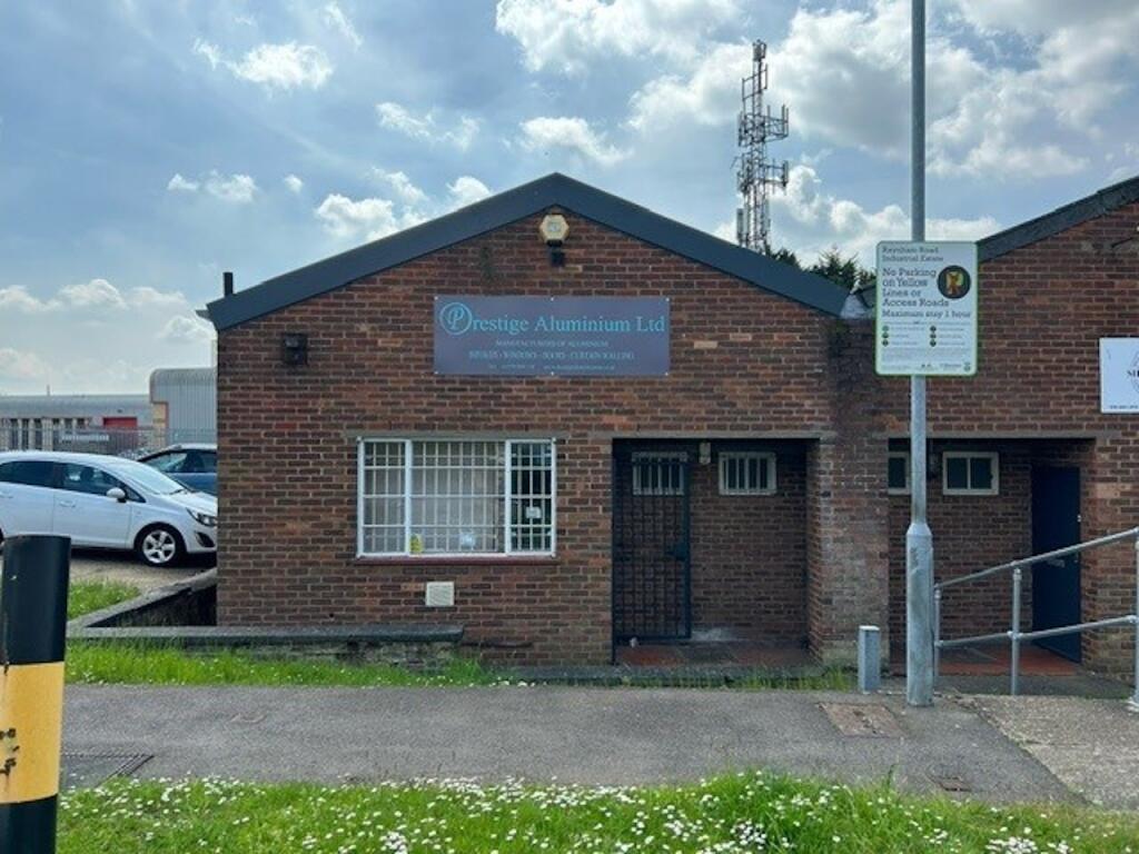 Additional image 3 of Unit 28, Raynham Road, Bishop’s Stortford, CM23 5PE