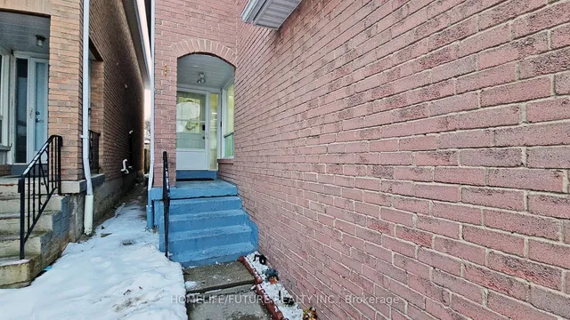 Additional image 3 of 16 Chad Cres