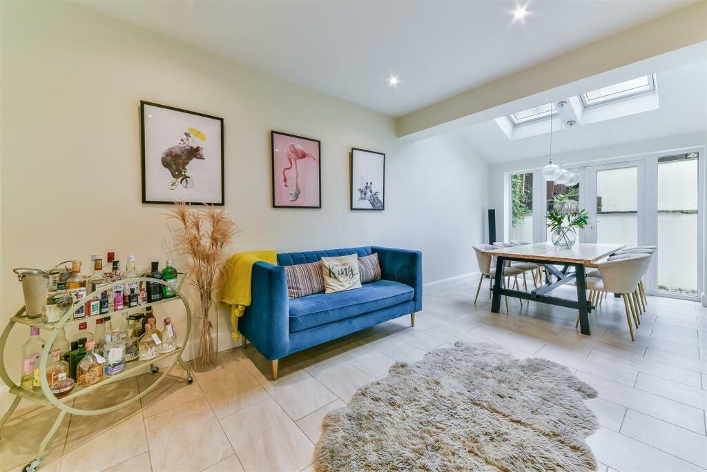 Additional image 14 of Outwood Lane, Chipstead,