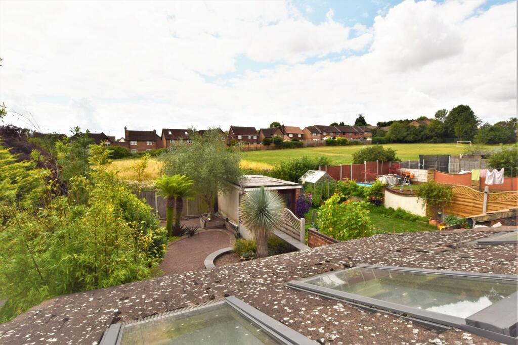 Additional image 20 of Passingham Avenue, Billericay, CM11