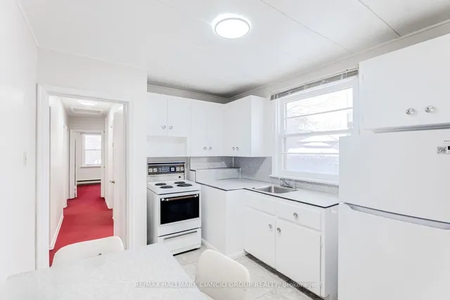 Additional image 10 of 18 Castille Ave