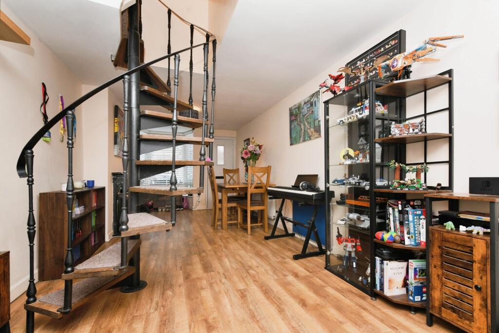 Additional image 16 of Queens Road, BURNHAM-ON-CROUCH, Essex, CM0