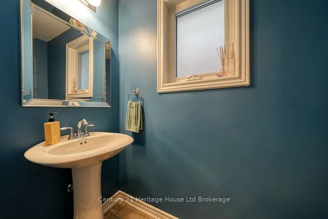 Additional image 15 of 703 Robert Ferrie Dr