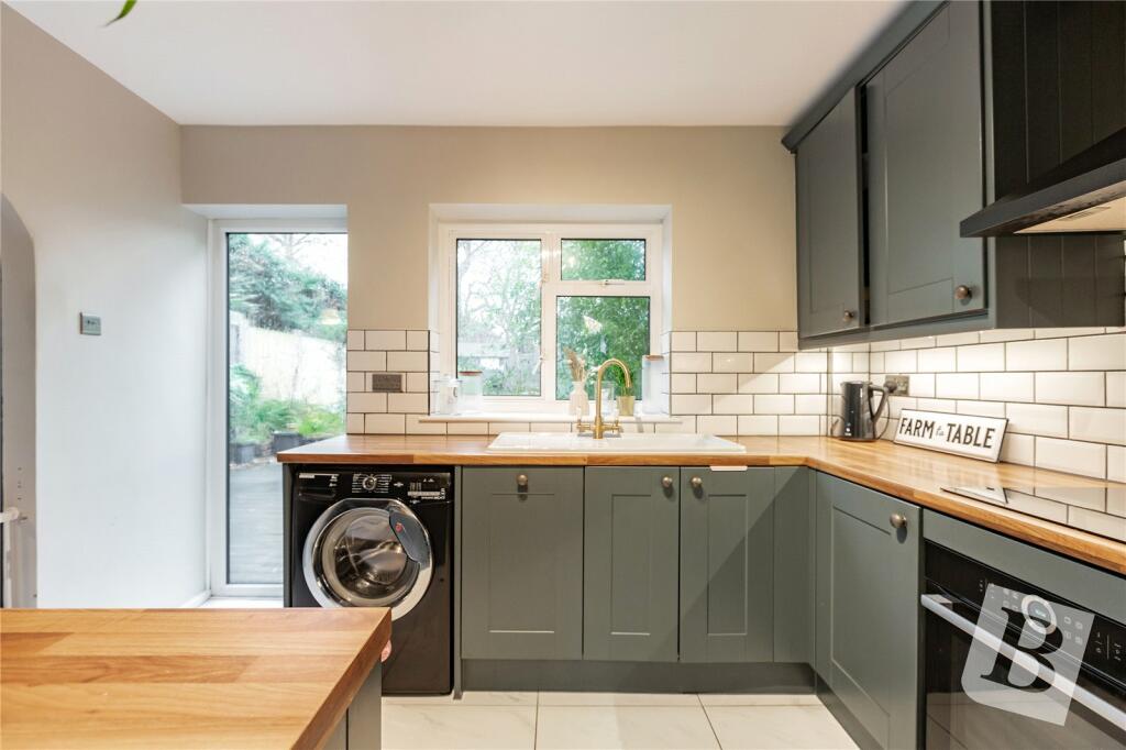 Additional image 7 of Knights Way, Brentwood, Essex, CM13