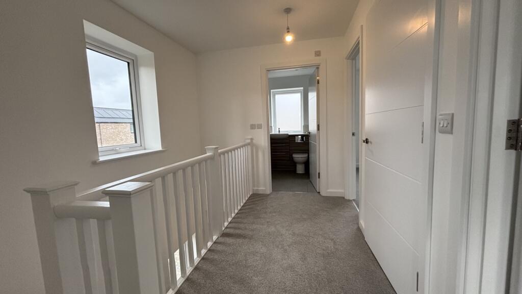 Additional image 17 of Oakview Walk, Harlow, Essex, CM18