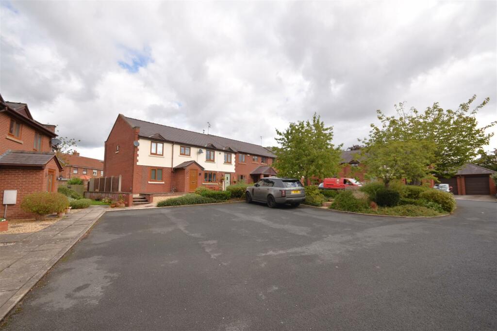 Additional image 26 of Neston Road, Willaston, Neston