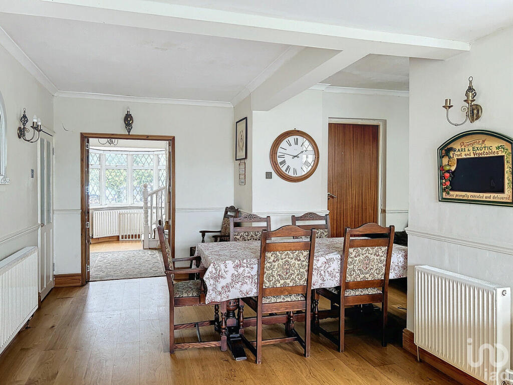 Additional image 8 of Vicarage Lane, North Weald, CM16