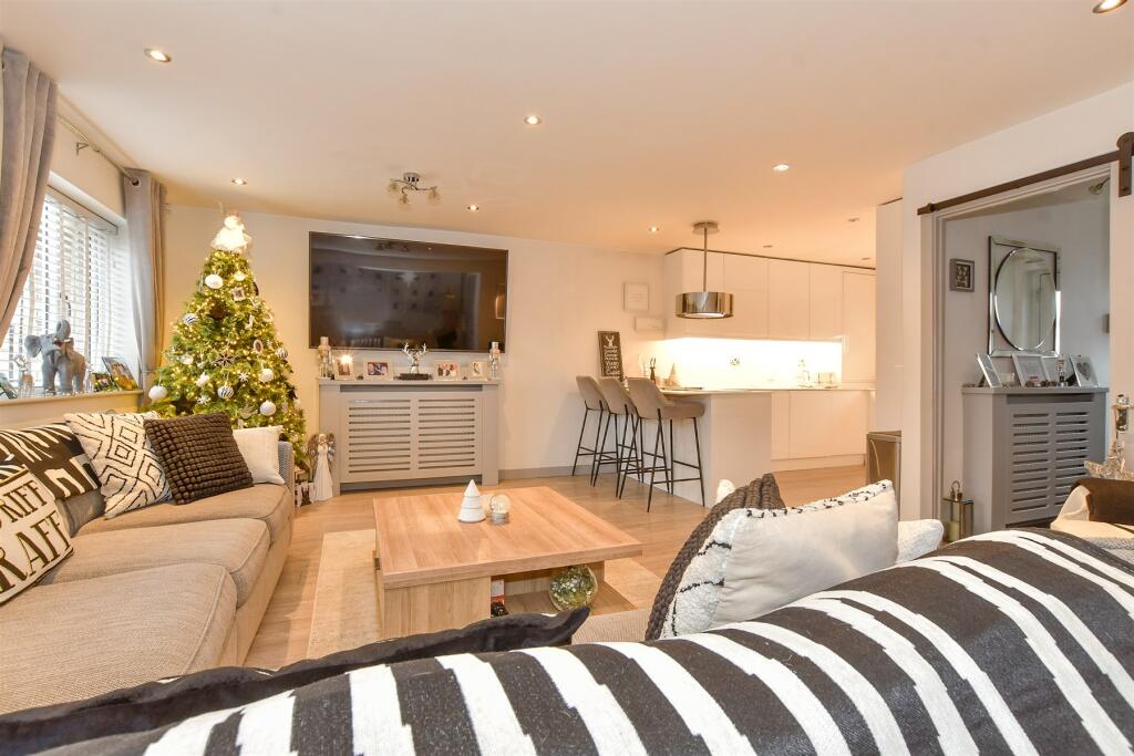 Additional image 5 of Davenport, Harlow, Essex