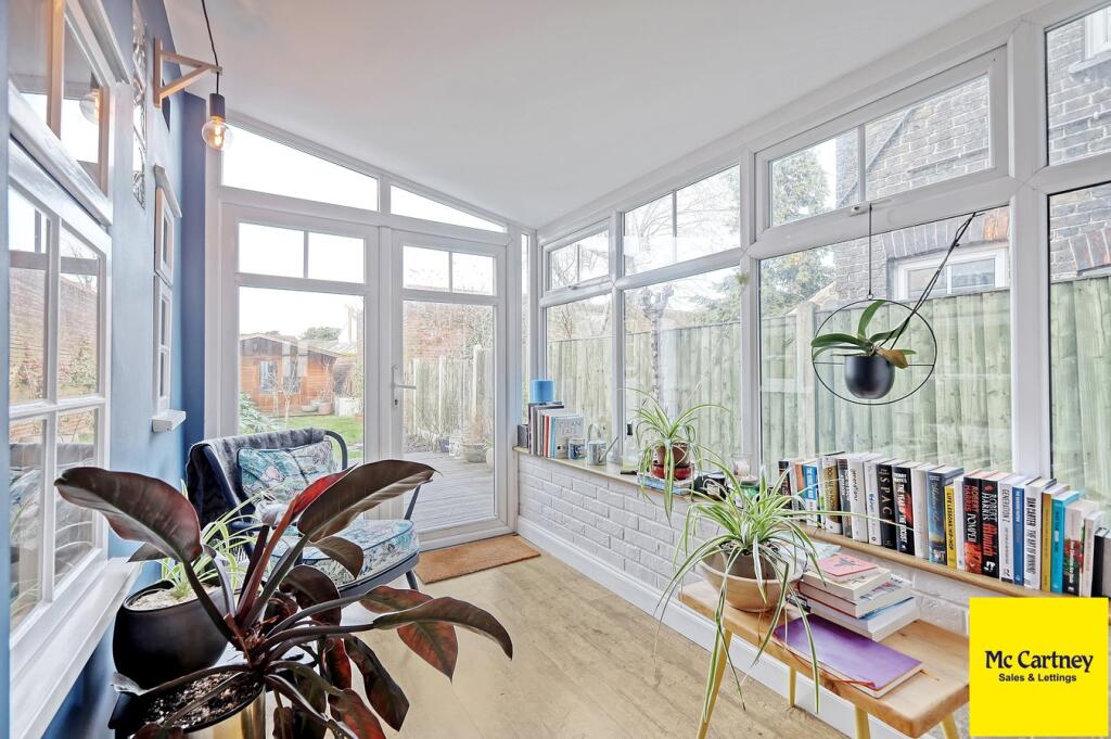 Additional image 8 of South Primrose Hill, Chelmsford, CM1