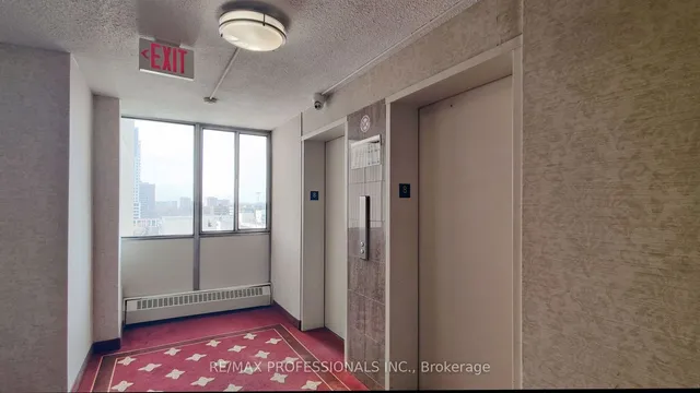 Additional image 5 of 362 The East Mall Unit 808