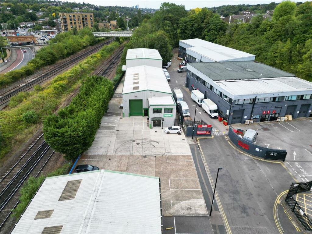 Additional image 3 of Unit D, Redlands, Coulsdon, London, CR5