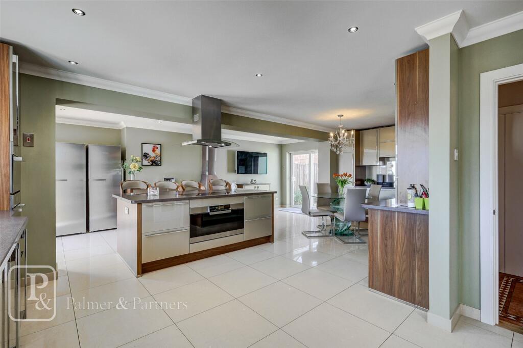 Additional image 21 of Dumont Avenue, St. Osyth, Clacton-on-Sea, Essex, CO16