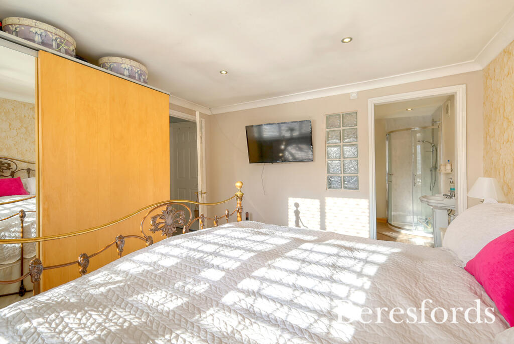 Additional image 8 of Fox Hatch, Kelvedon Hatch, CM15