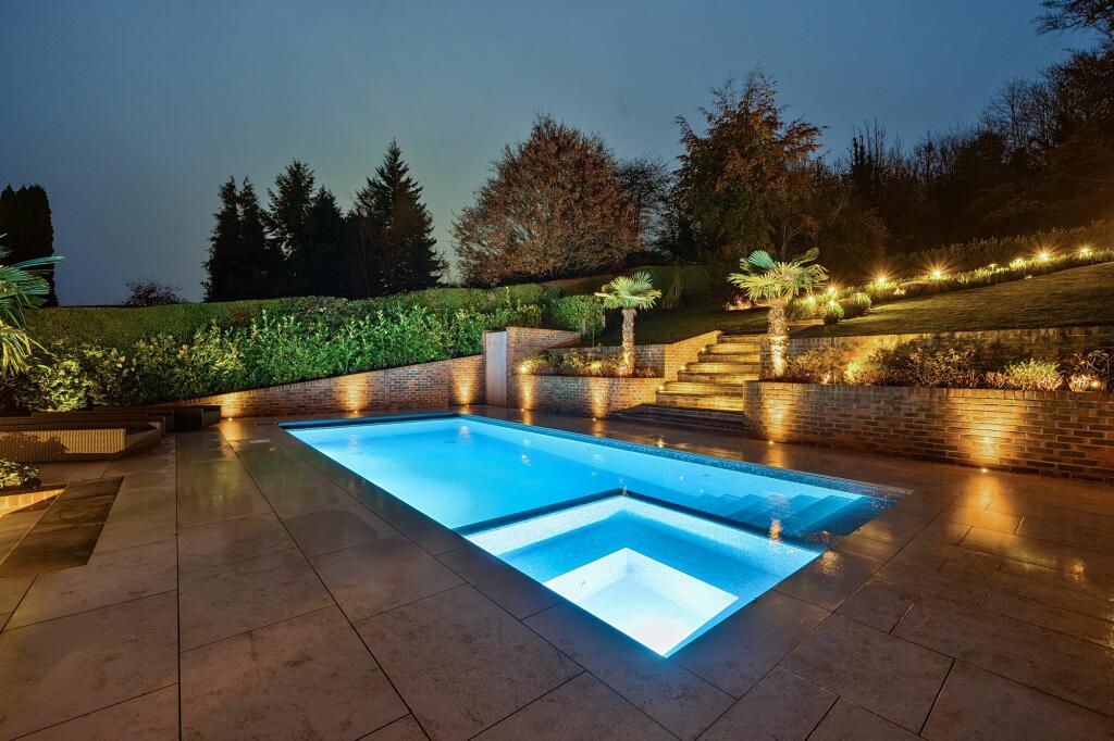 Additional image 25 of Dome Hill, Caterham, CR3