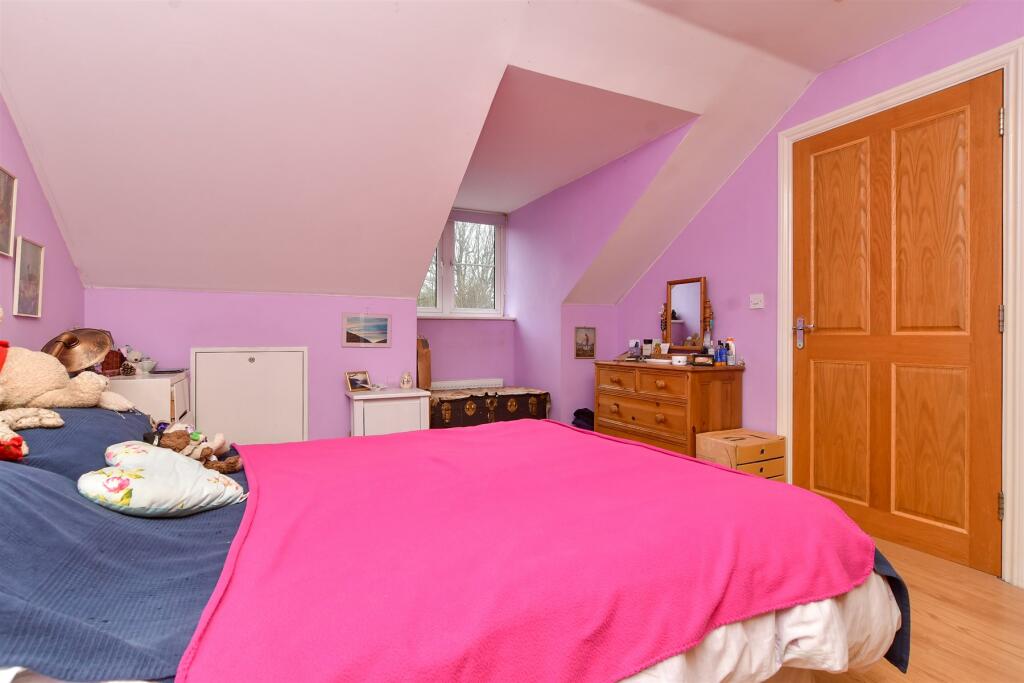 Additional image 10 of Hawthorne Gardens, Caterham, Surrey