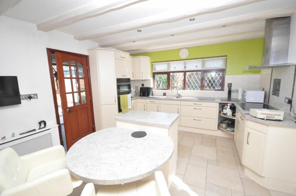 Additional image 7 of NEW THORPE AVENUE, THORPE-LE-SOKEN