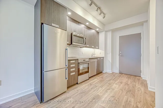 Additional image 13 of 99 John St Unit 1405